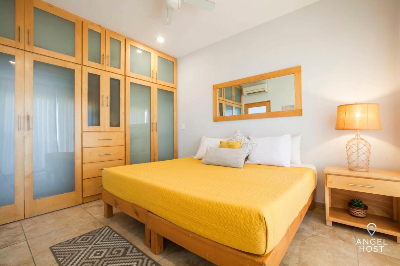 Oceanview Living Space & Balcony With Fiberoptic Wifi! La Paz Esterno foto