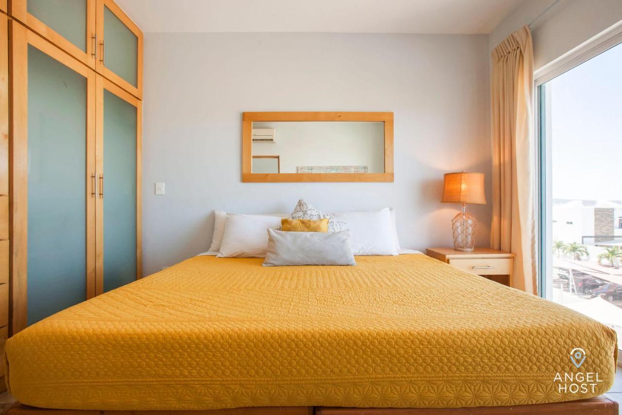 Oceanview Living Space & Balcony With Fiberoptic Wifi! La Paz Esterno foto